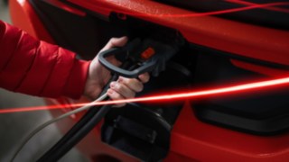 Li-ION-Batterien von Linde Material Handling ermöglichen hohe Verfügbarkeit und Produktivität der Flurförderzeuge.