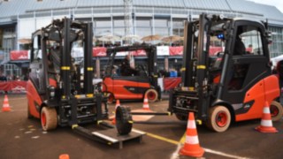 StaplerCup 2017 Firmen-Team Meisterschaft StaplerCup 2017 Firmen-Team Meisterschaft