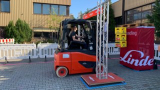 Kisten_stapeln_2021 Kisten_stapeln_2021